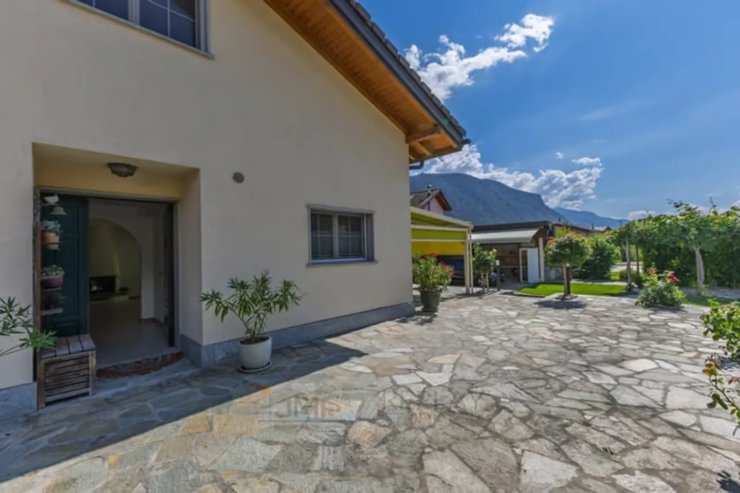 Magnifique villa de 6.5 pièces à Granges VS - Charme, espace et tranquilité - Photo 13 of 13