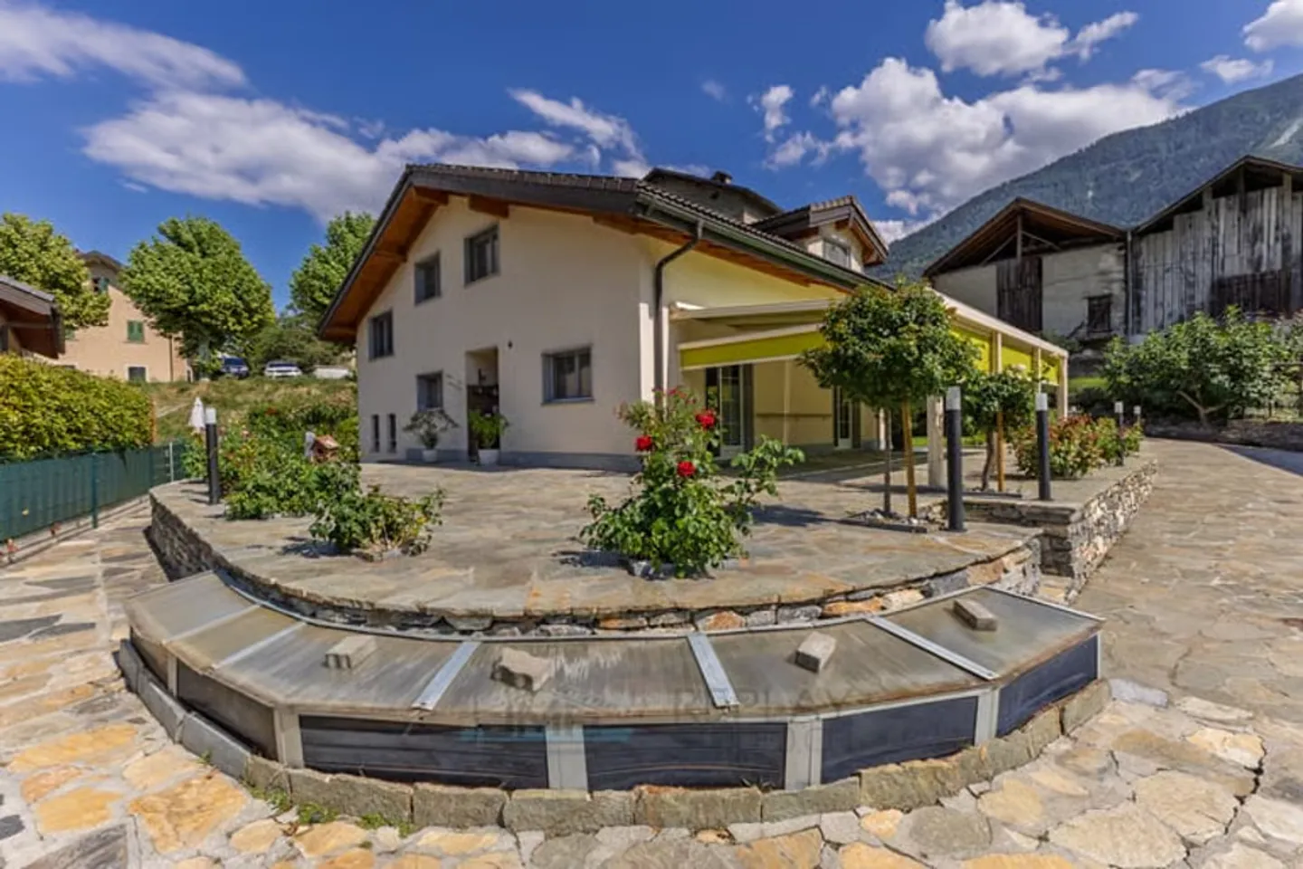 Magnifique villa de 6.5 pièces à Granges VS - Charme, espace et tranquilité - Photo 10 of 13