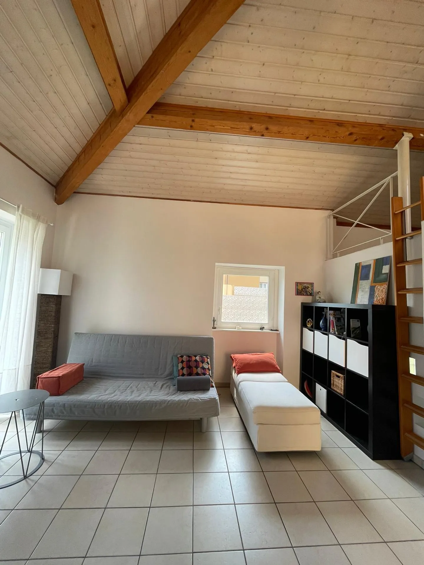 Zweifamilienhaus im Herzen von Mendrisio – Eine gute Investition - Photo 3 sur 7