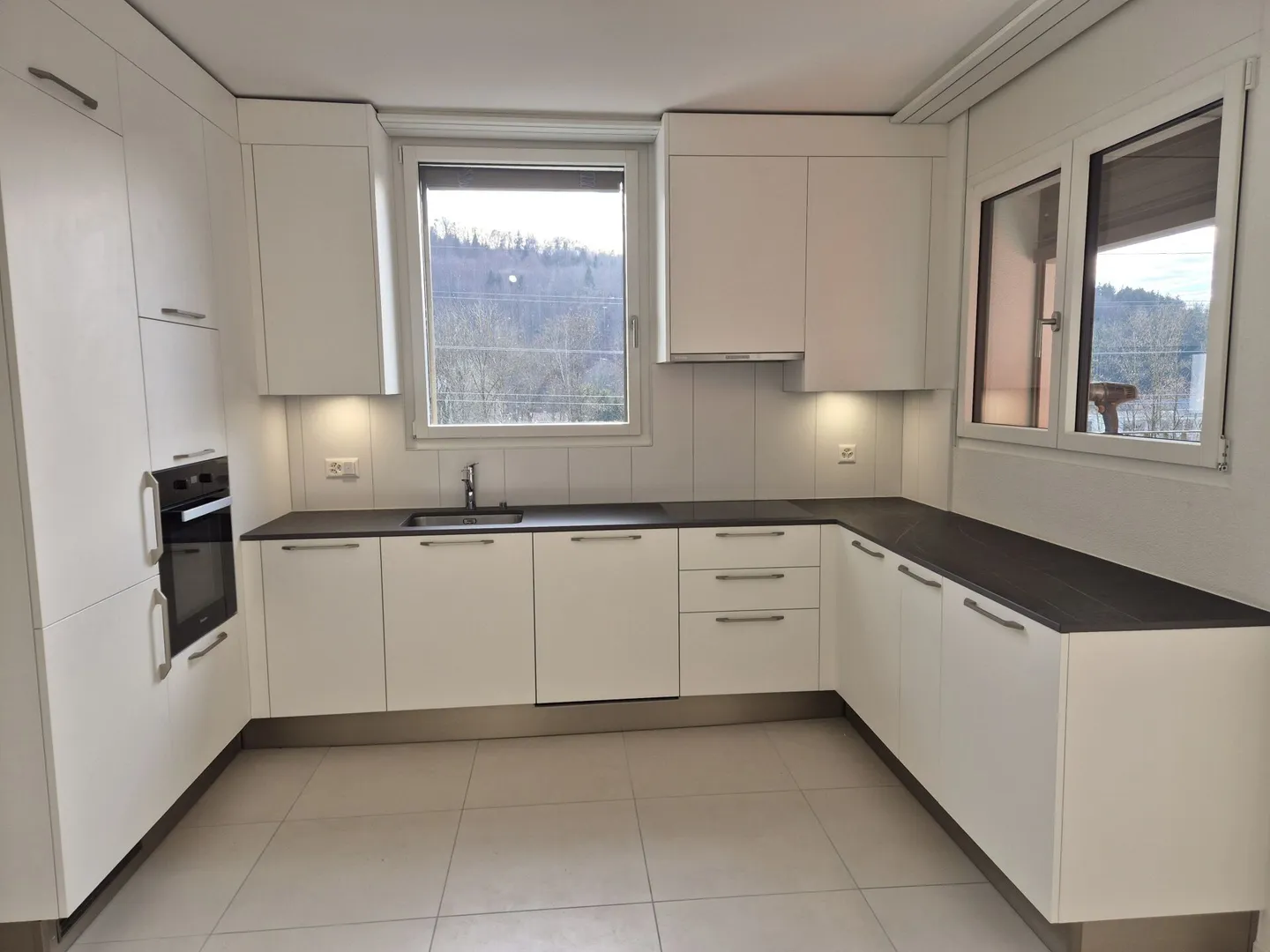 Berges 3 - 4.5 room apartment on the 3rd floor - Photo 3 of 11