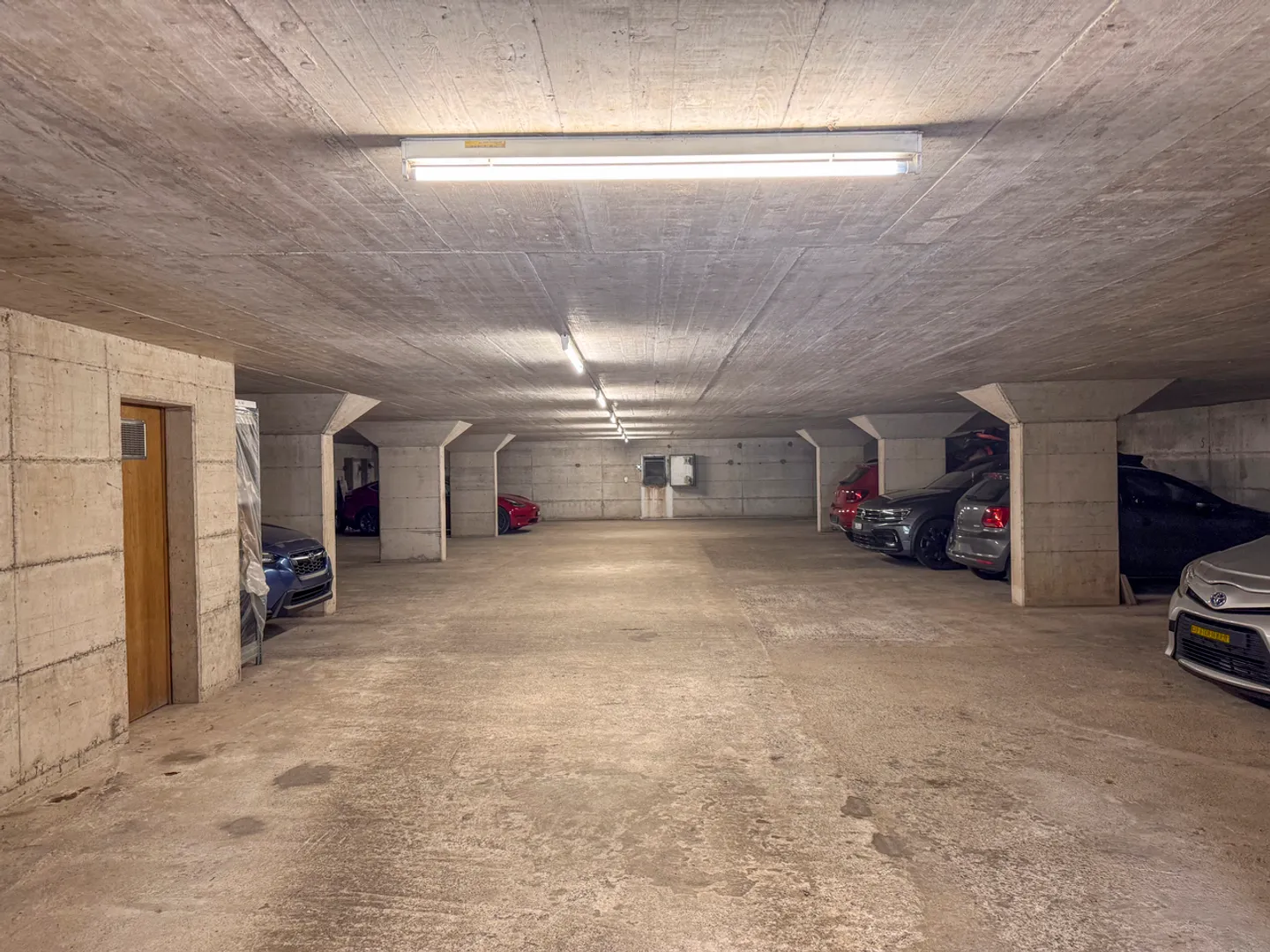 3 posti auto in garage sotterraneo - Monts-de-Corsier - Foto 1 di 8