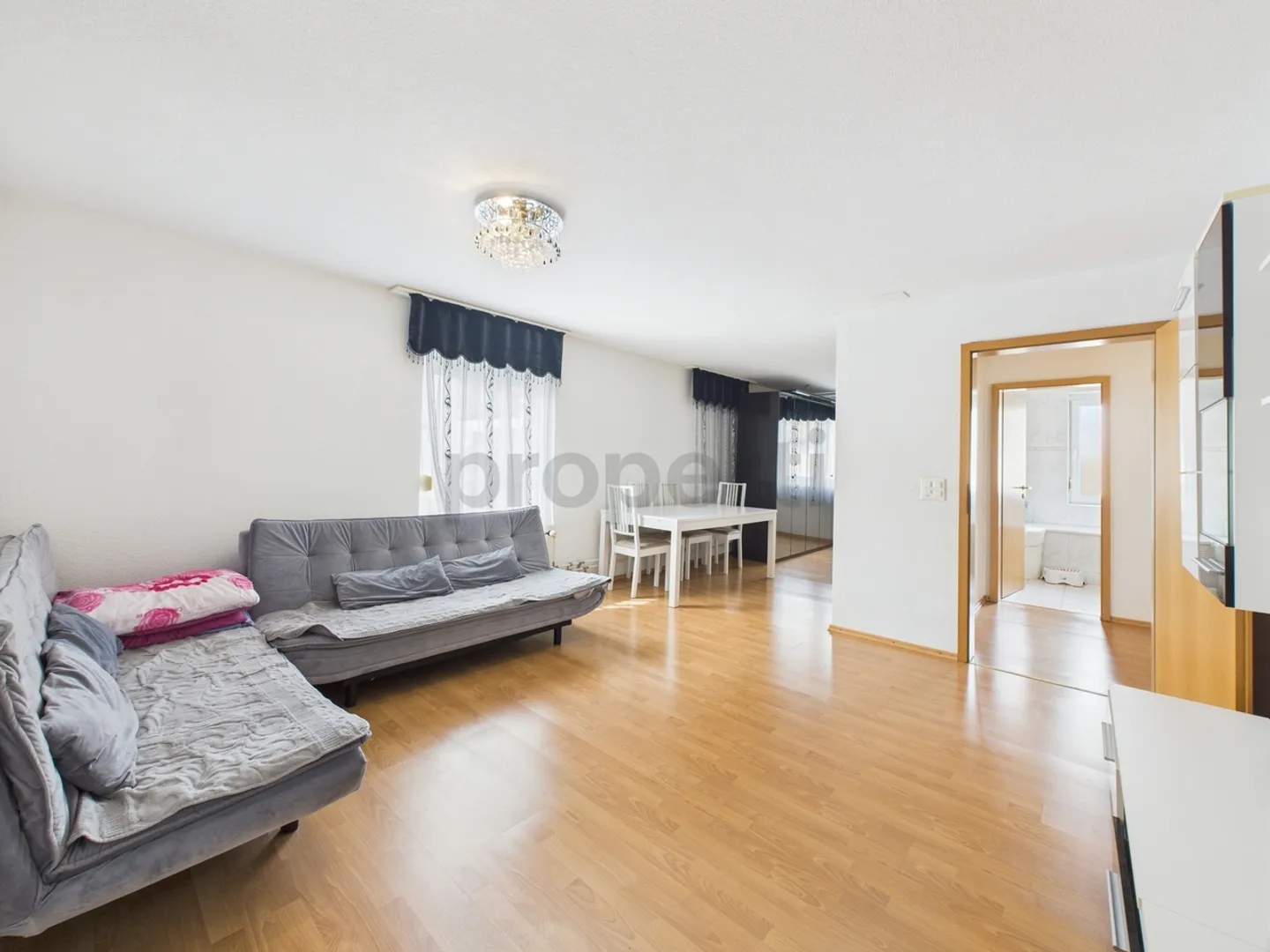 Einfamilienhaus kaufen - Foto 2 von 11