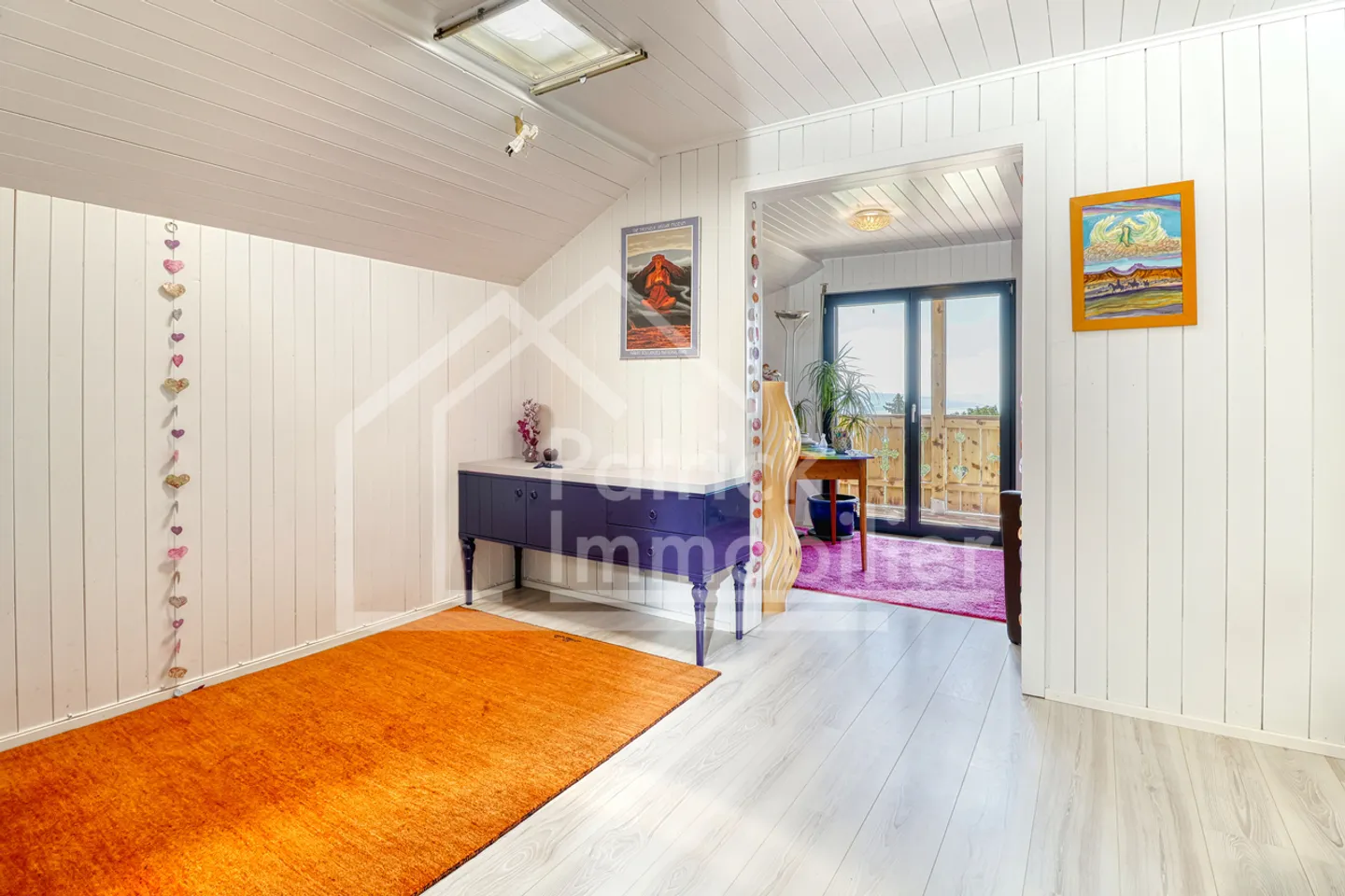 Chalet rénové & modernisé, jardin, piscine et vue lac! - Photo 9 sur 13