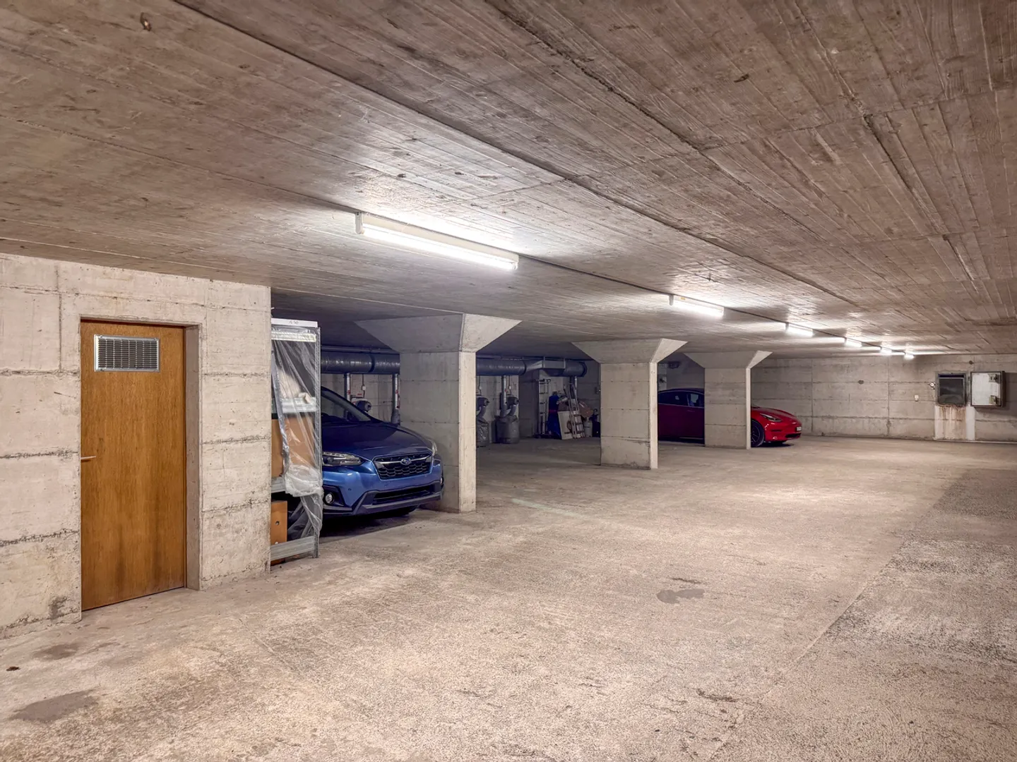 3 posti auto in garage sotterraneo - Monts-de-Corsier - Foto 5 di 8