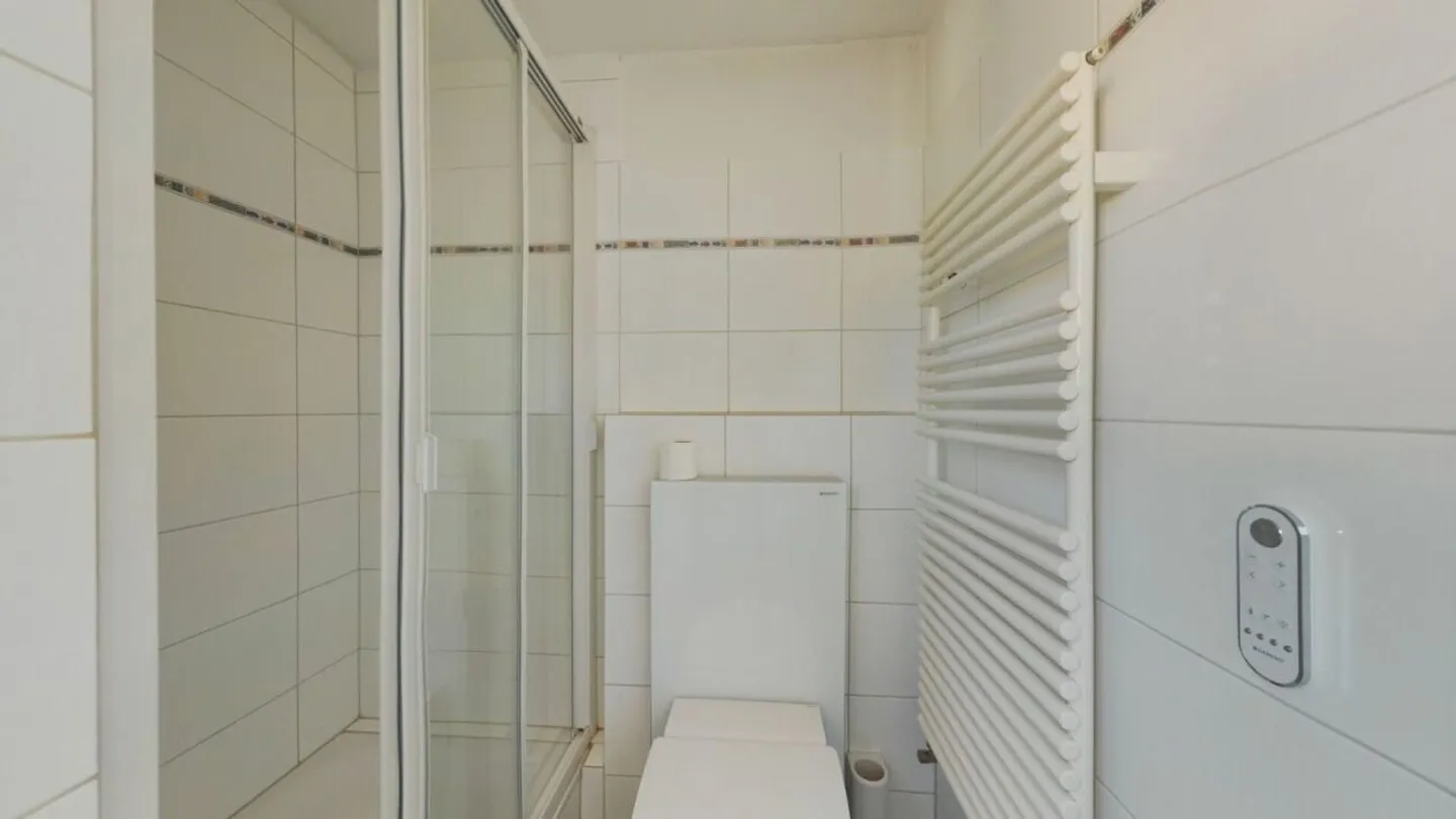 Affitto temporaneo: Casa unifamiliare indipendente fino al 03/2027 - Foto 3 di 17