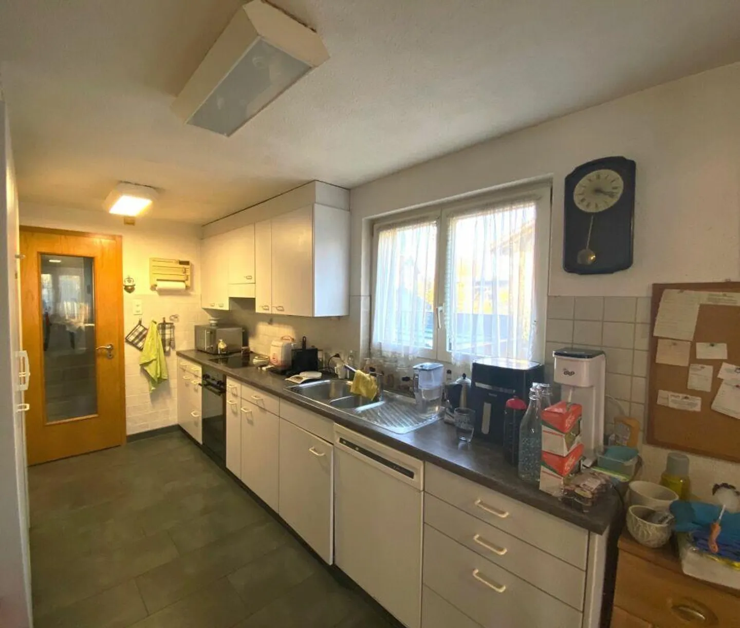 Single-family house with large garden - Photo 9 of 19