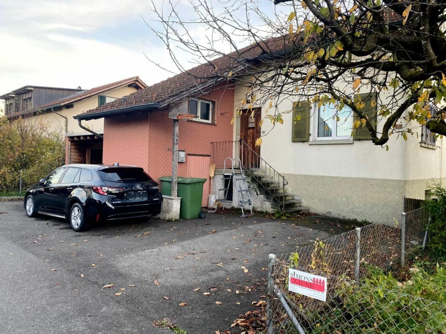 Single-family house with large garden - Photo 17 of 19