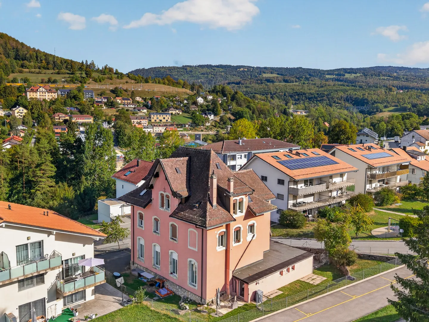Investment Property in Vallorbe - Photo 3 of 10