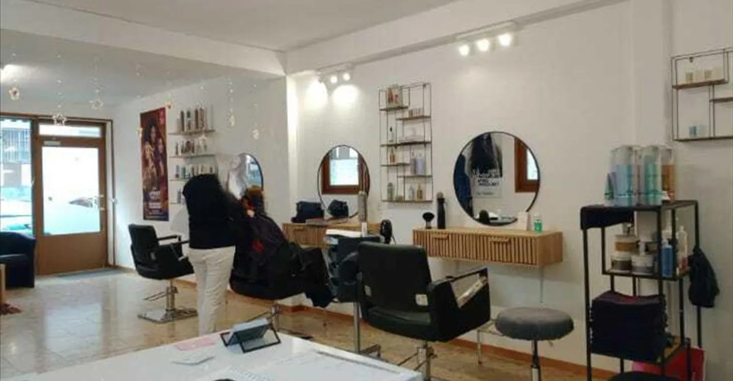 Gewerbefläche - Friseursalon - Foto 2 von 9