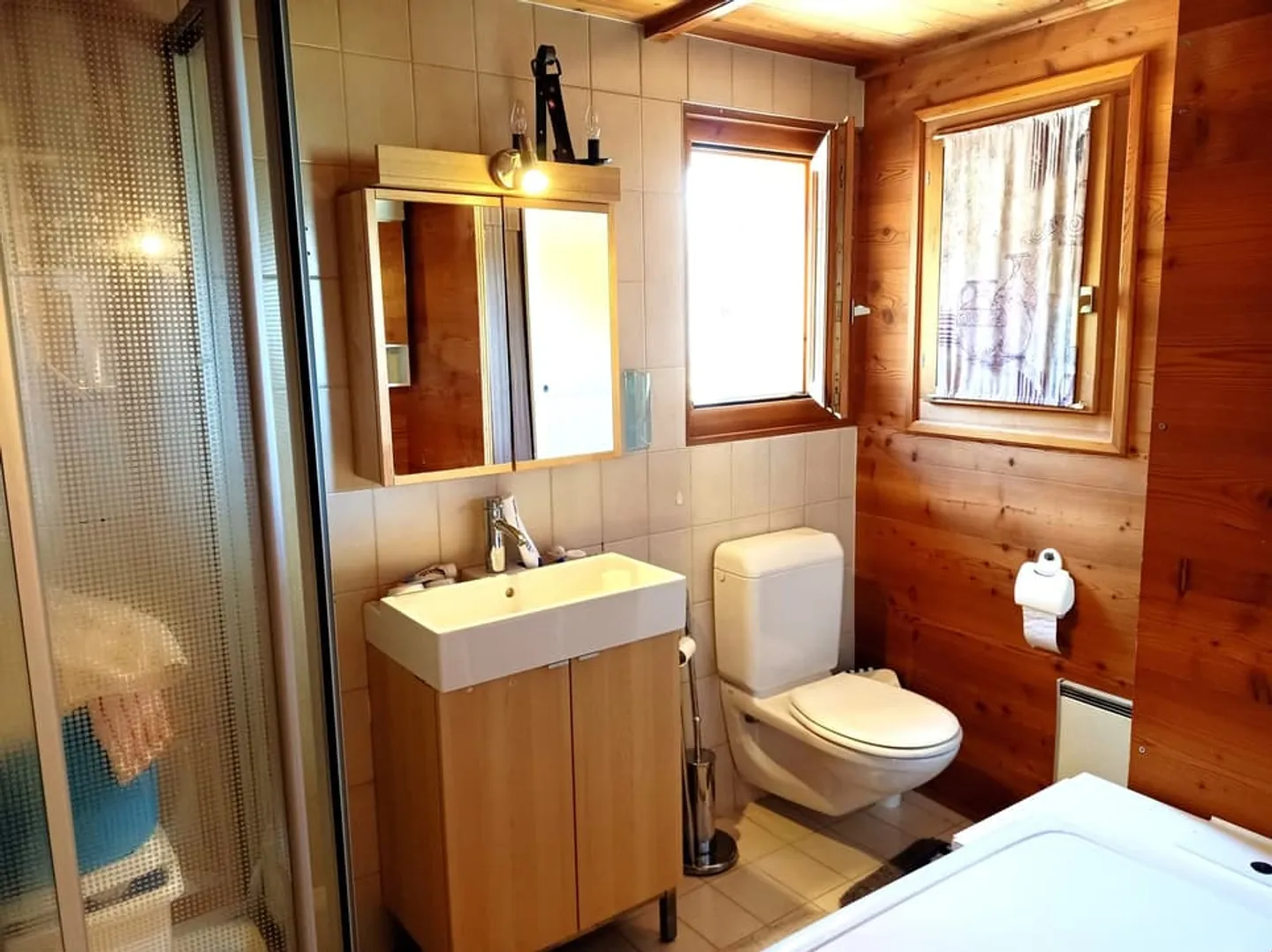 Appartement dans maison historique avec vue imprenable - Photo 7 sur 11