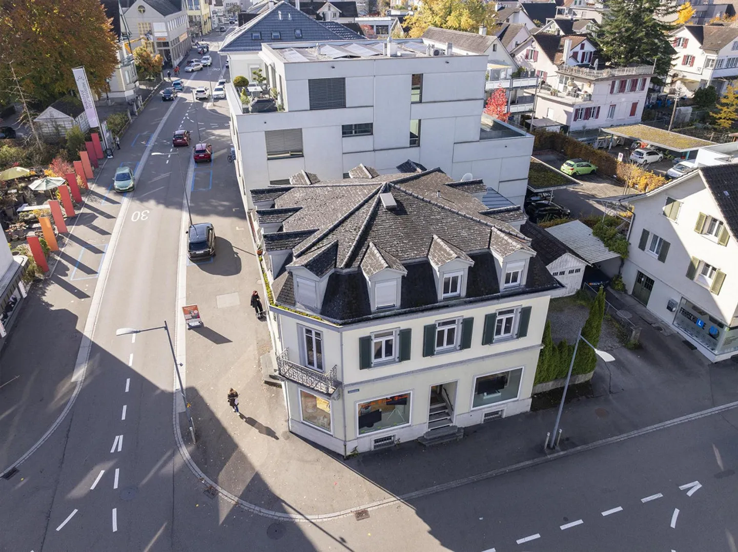 Centrally located commercial space in Amriswil - Photo 1 of 4