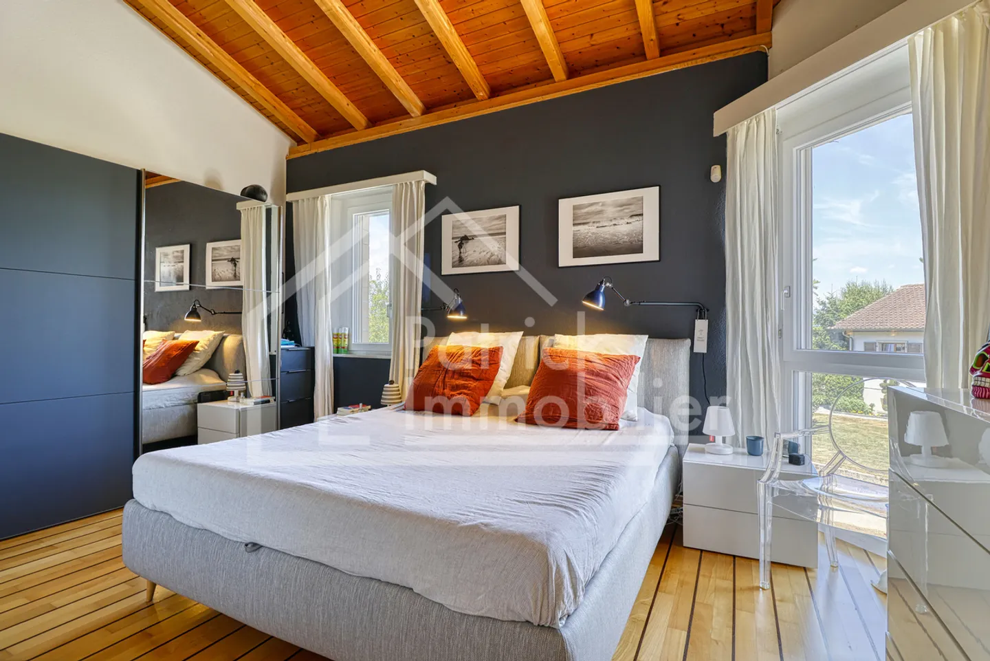 Villa with outbuilding, pool and garden - Quiet, 13 minutes from Lausanne - Photo 6 of 13