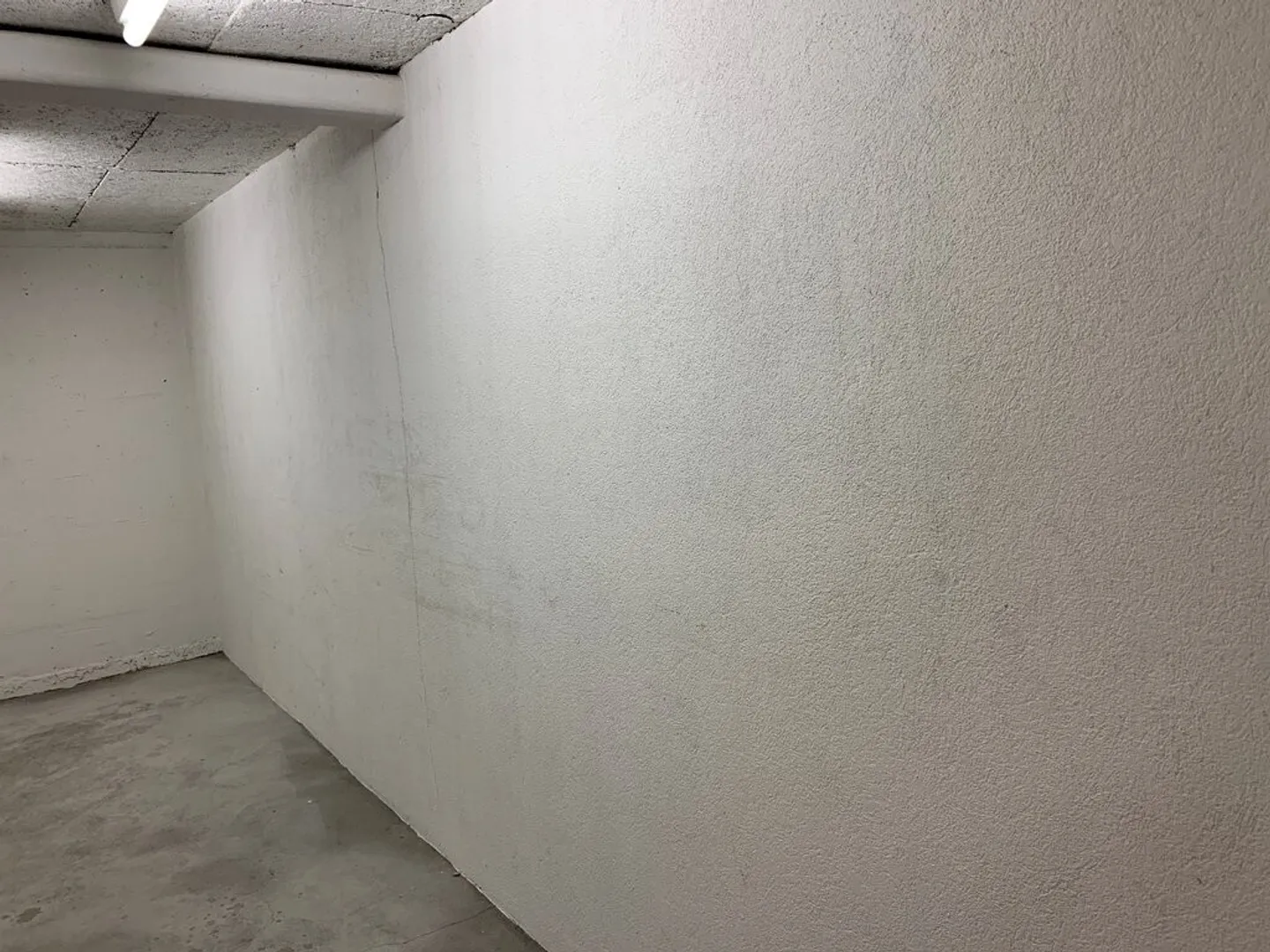 Kleiner Lagerraum von 13 m2 in Wohngebäude - Foto 4 von 7