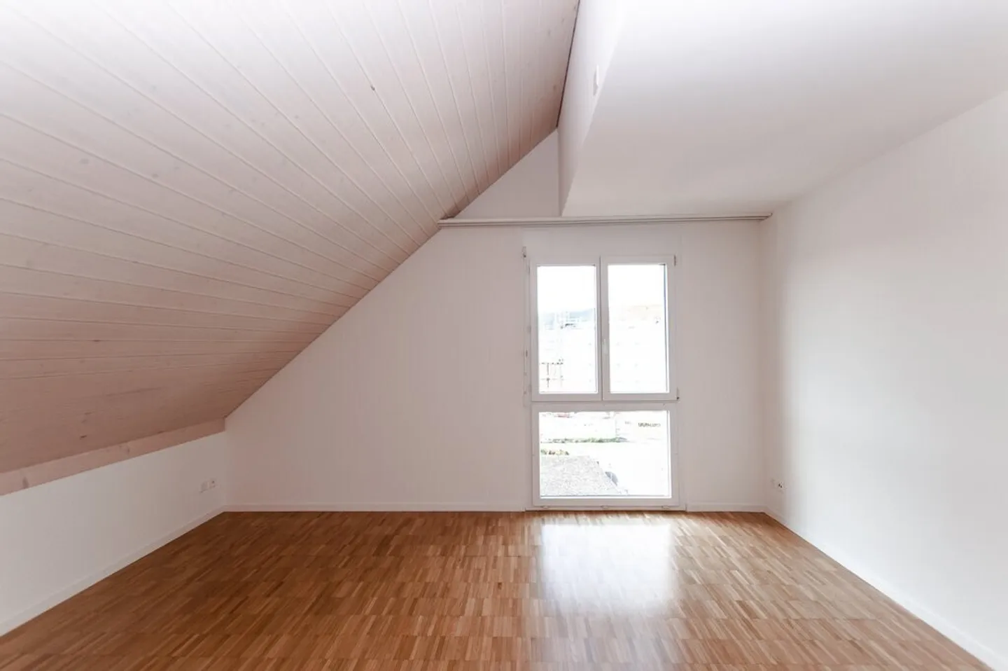 Maisonette Apartment - Living peripherally and urbanly near Zurich - Photo 8 of 8