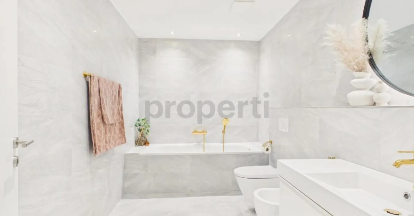Arrive, feel good, be at home – charming 6.5 room maisonette on two levels - Photo 8 of 11