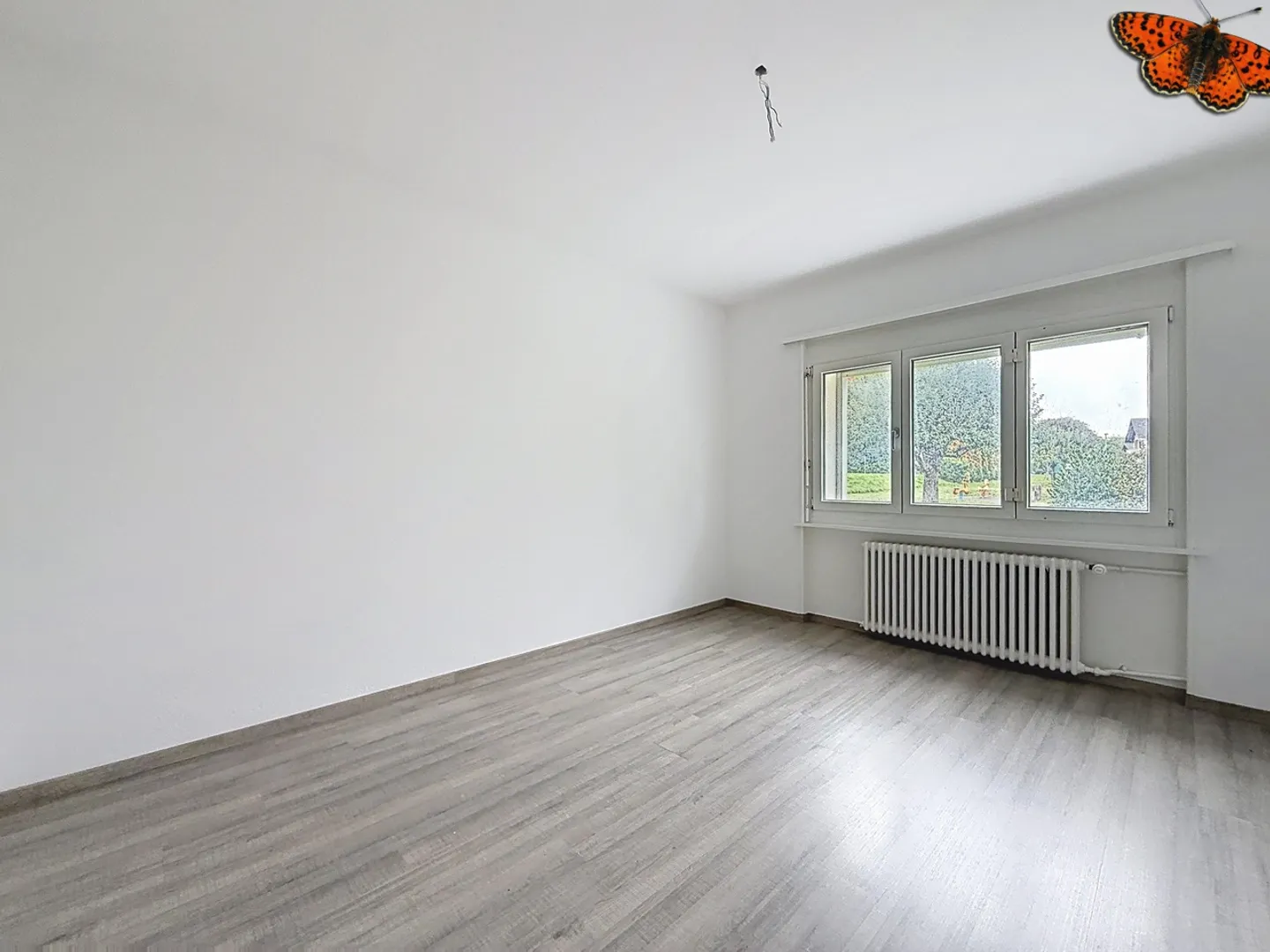 Appartement Charmant dans un Quartier Calme - Photo 3 sur 8