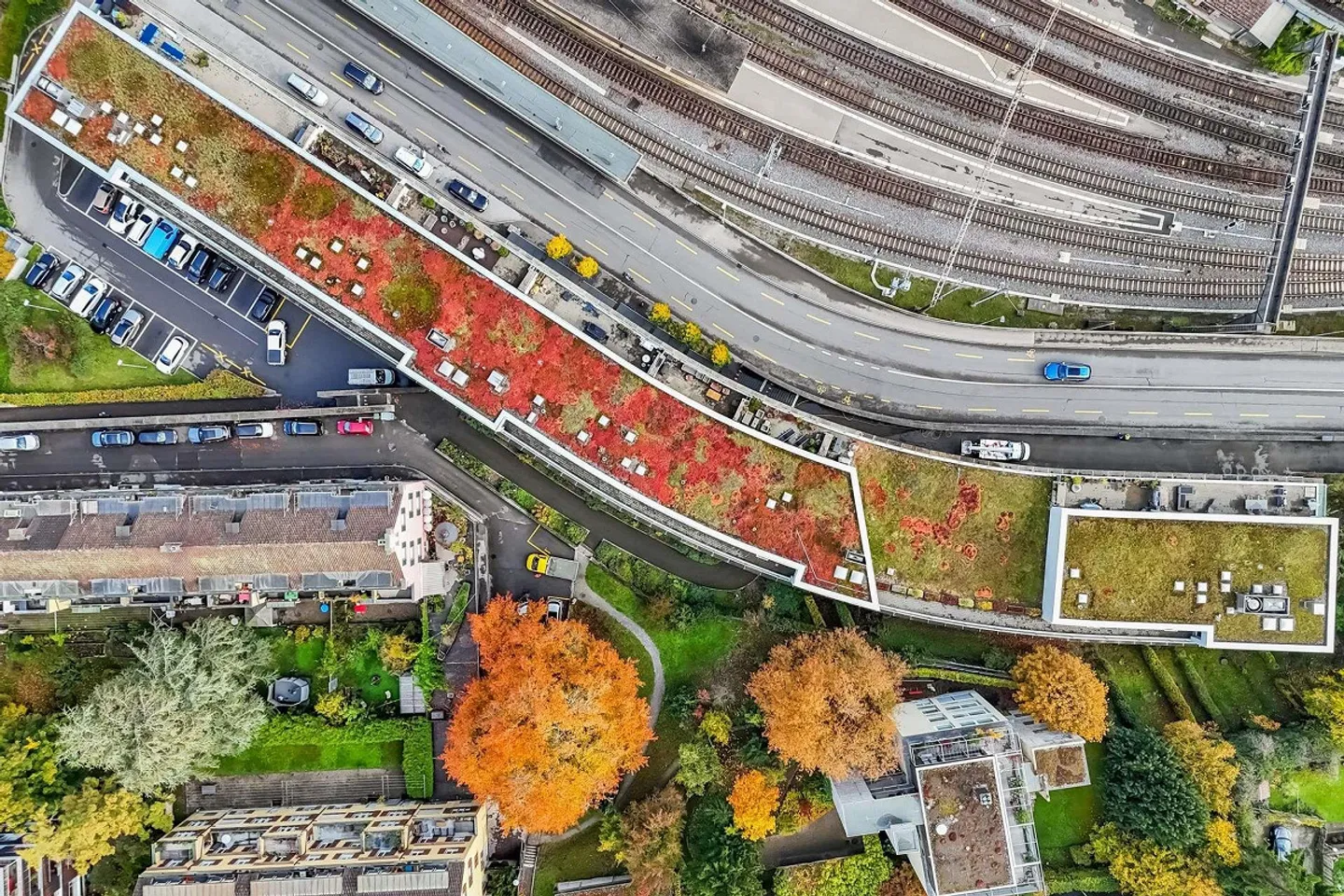 Top developed office/commercial spaces directly at Schaffhausen train station - Photo 18 of 18