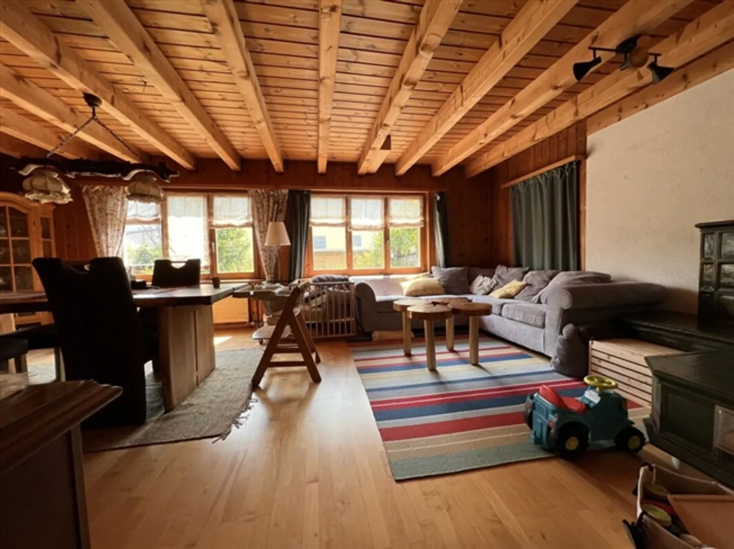 Unique opportunity generous property with single-family house and horse stable - Photo 3 of 12