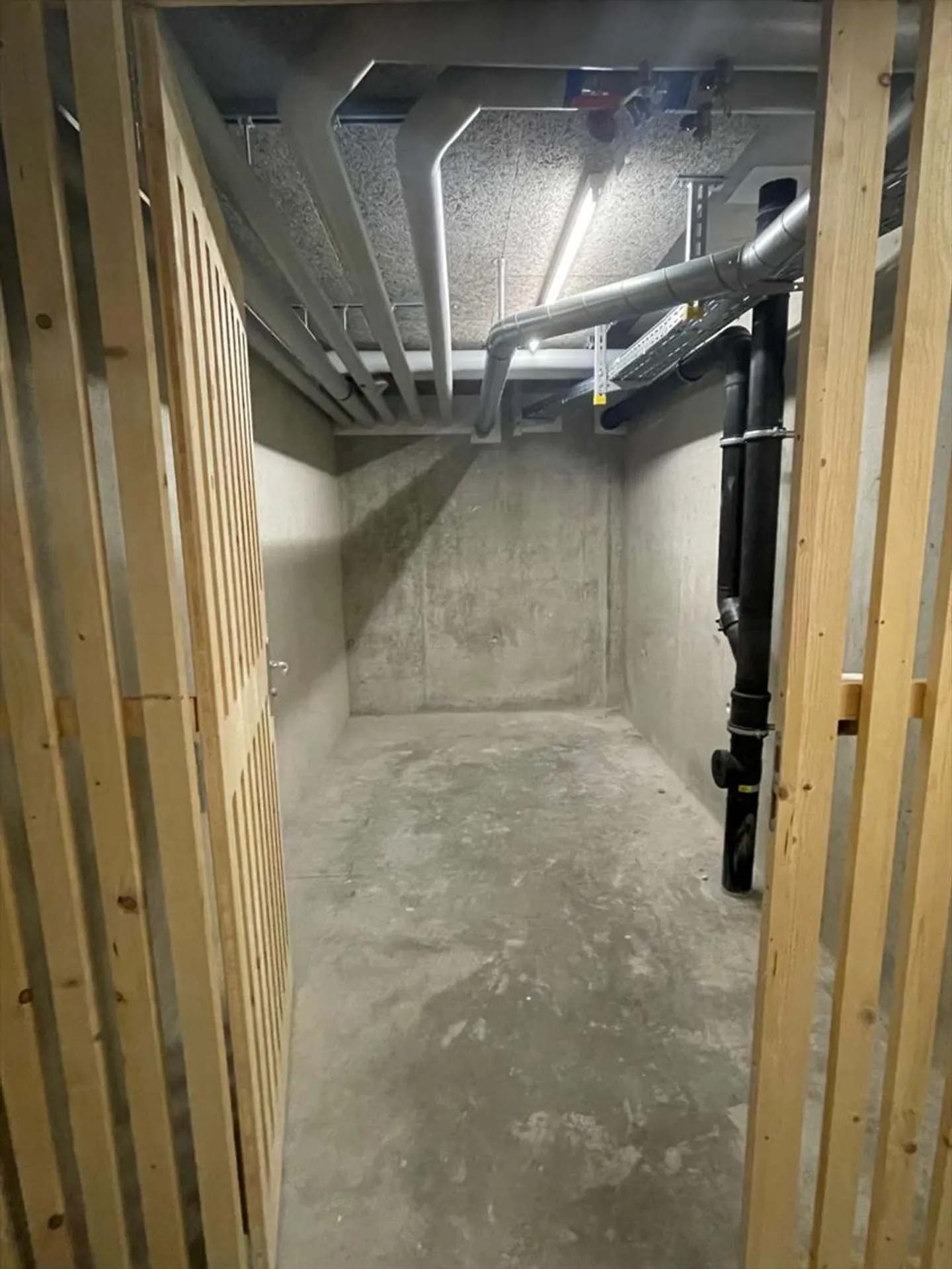 Bellissimo appartamento moderno di 2,5 stanze con vista lago - Foto 8 di 9