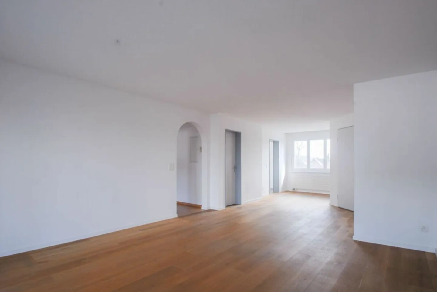 Charming 4½-Room Apartment - Photo 4 of 13