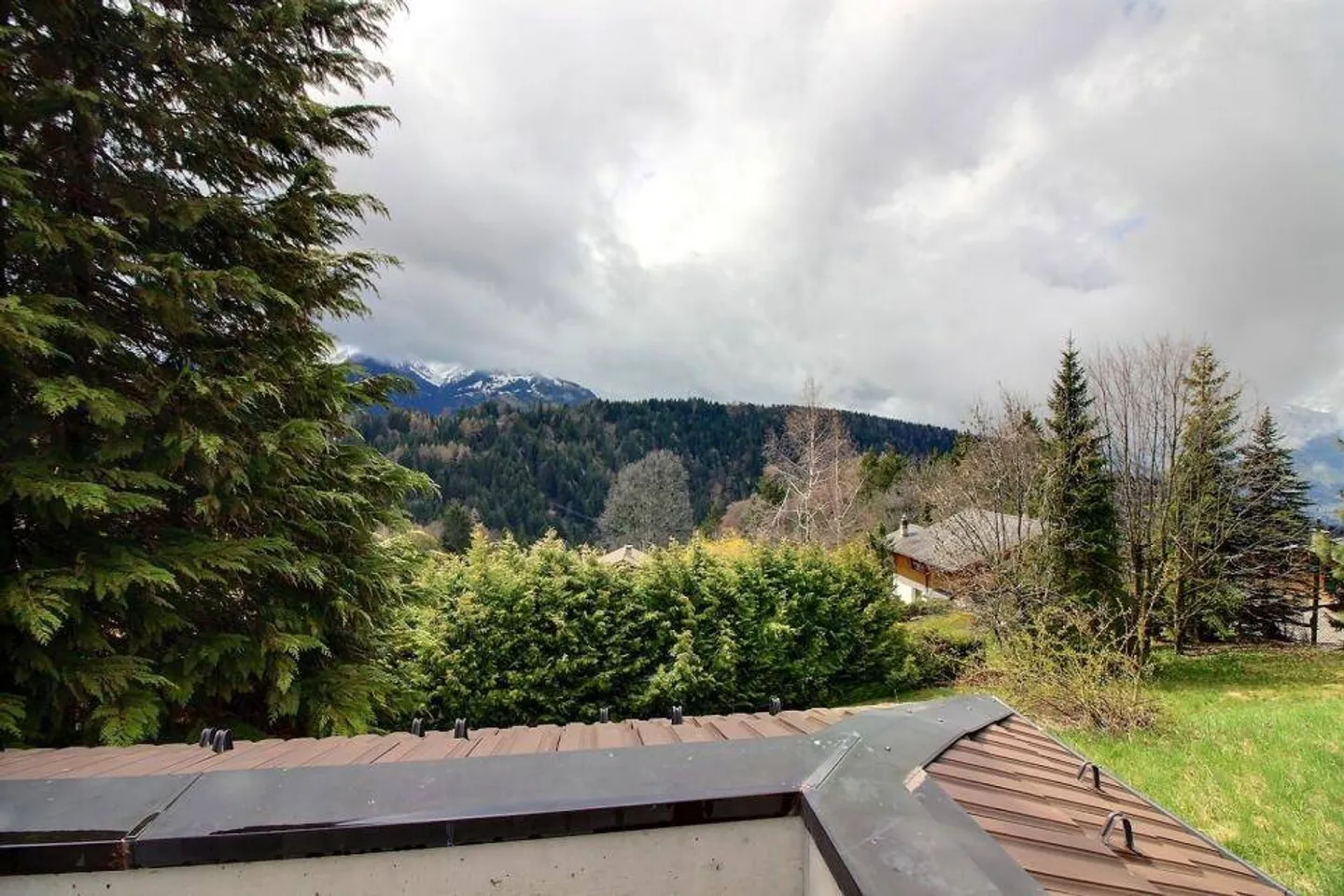Chalet con 5 camere a Ollon VD - Foto 3 di 13