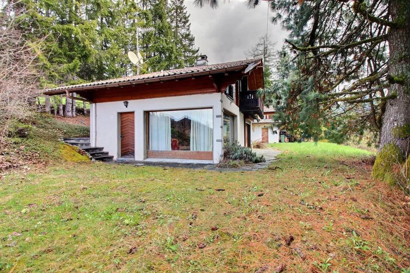 Chalet con 5 camere a Ollon VD - Foto 1 di 13