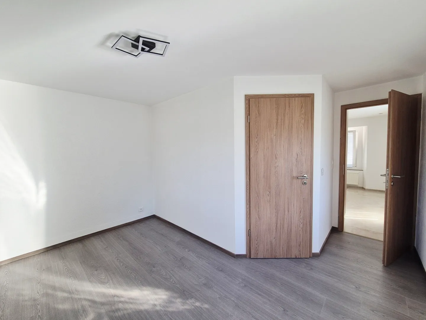 BROCFABRIQUE / 3 x 2 camere ristrutturate nel 2026 - Foto 3 di 4