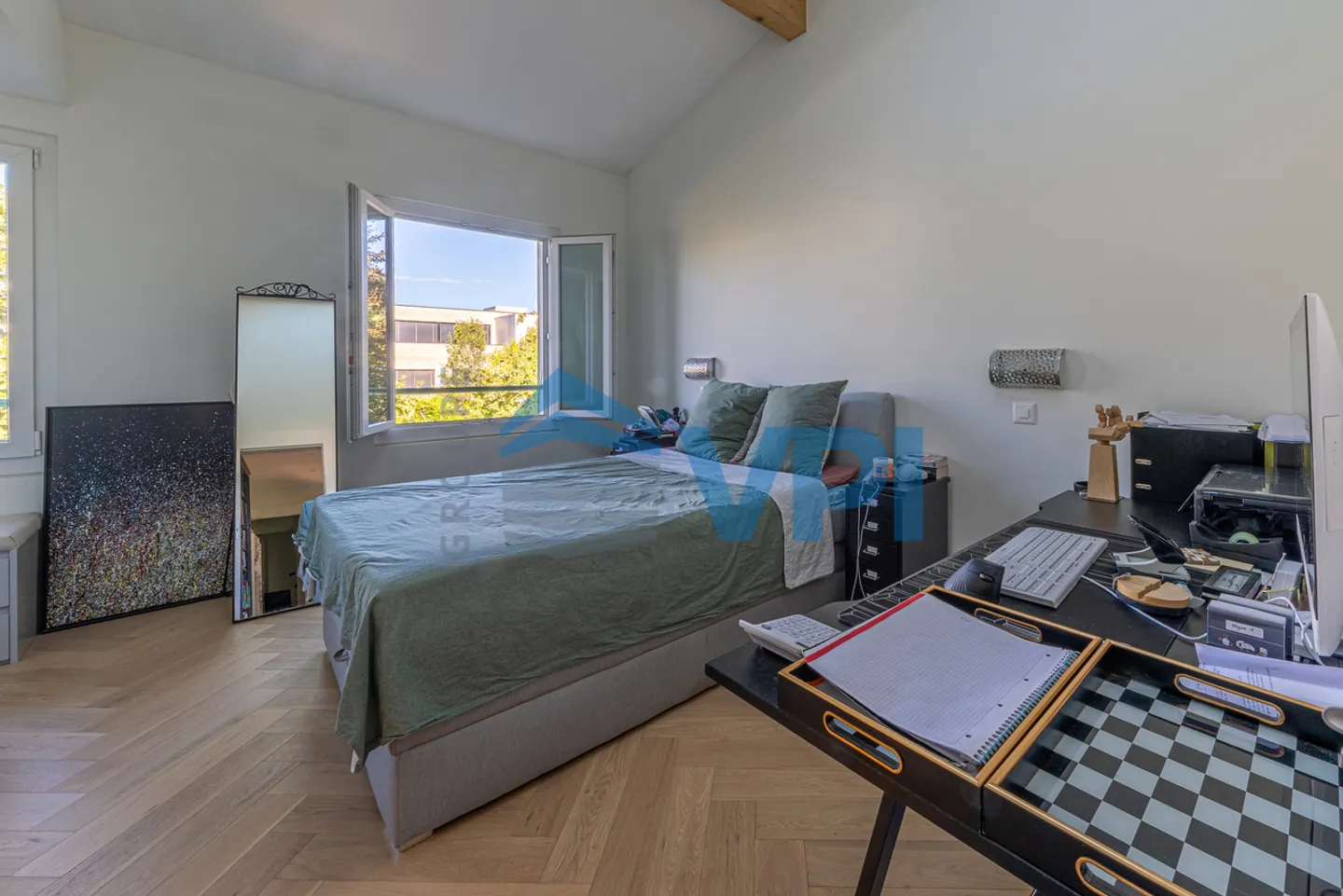 Wunderschön renoviertes Dachgeschoss-Duplex - Foto 7 von 13