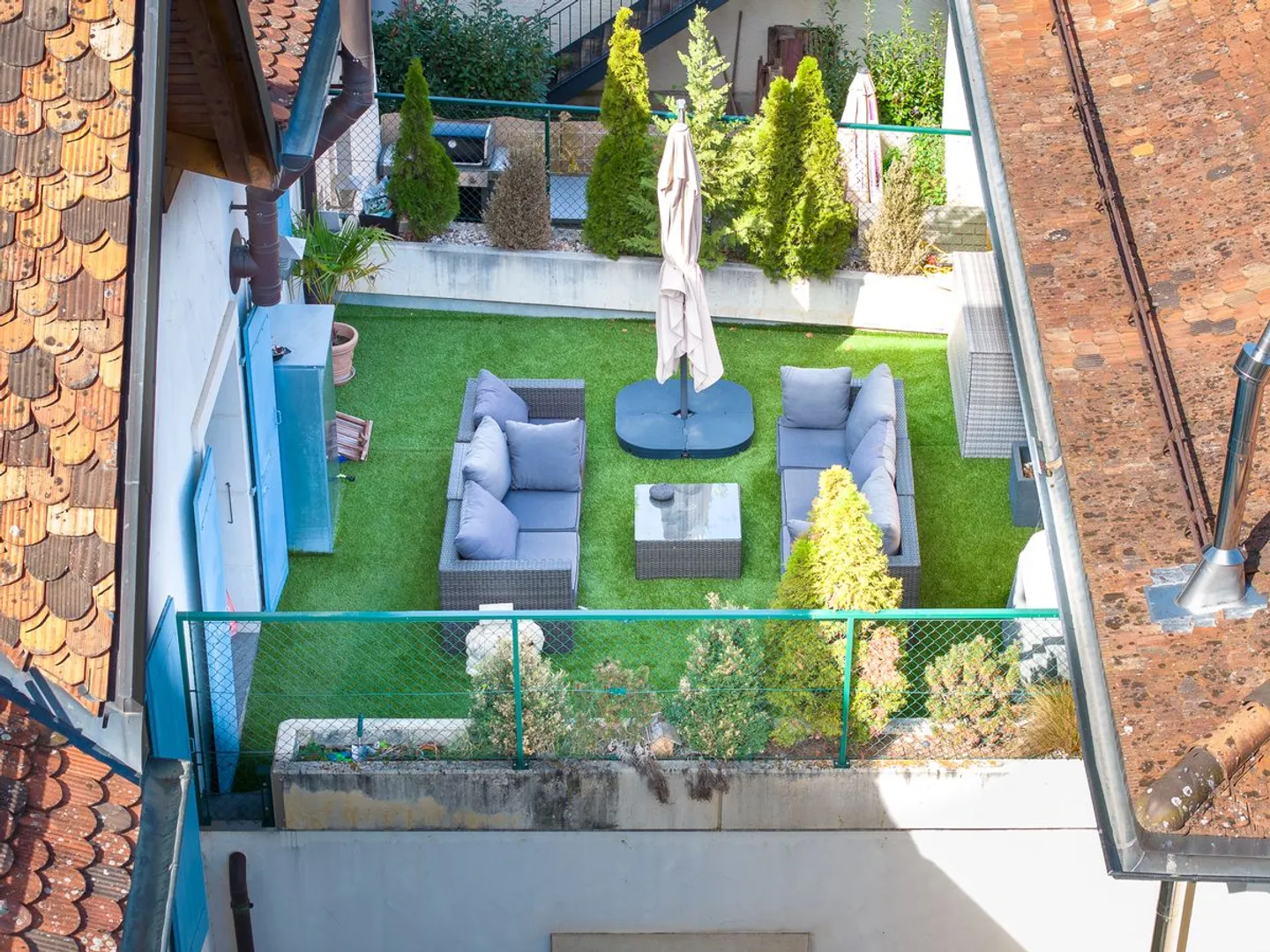 Bellissimo appartamento attico, a due passi da Morges! - Foto 1 di 12