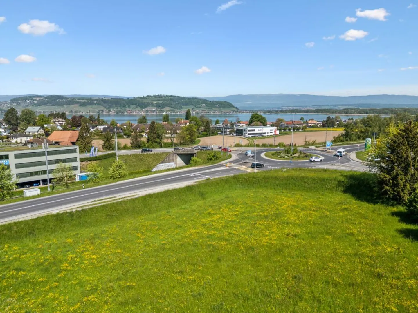 Spacious Commercial Land in Murten - Photo 8 of 10
