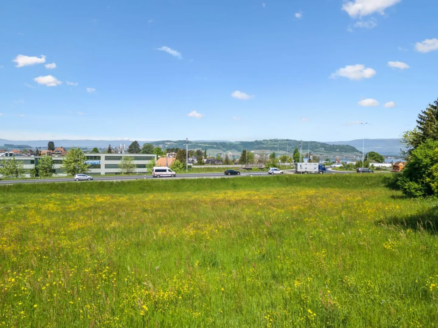 Spacious Commercial Land in Murten - Photo 10 of 10