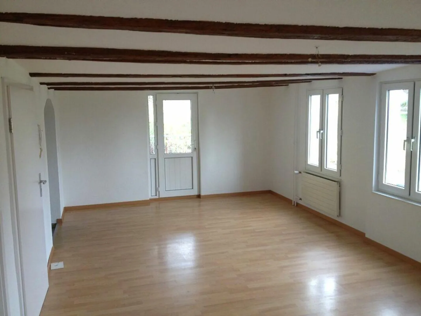 Grande appartement de 5,5 pièces à louer - Photo 2 sur 11