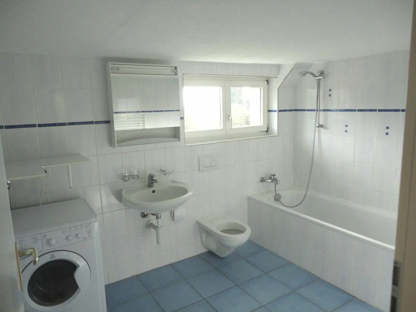 Grande appartement de 5,5 pièces à louer - Photo 10 sur 11