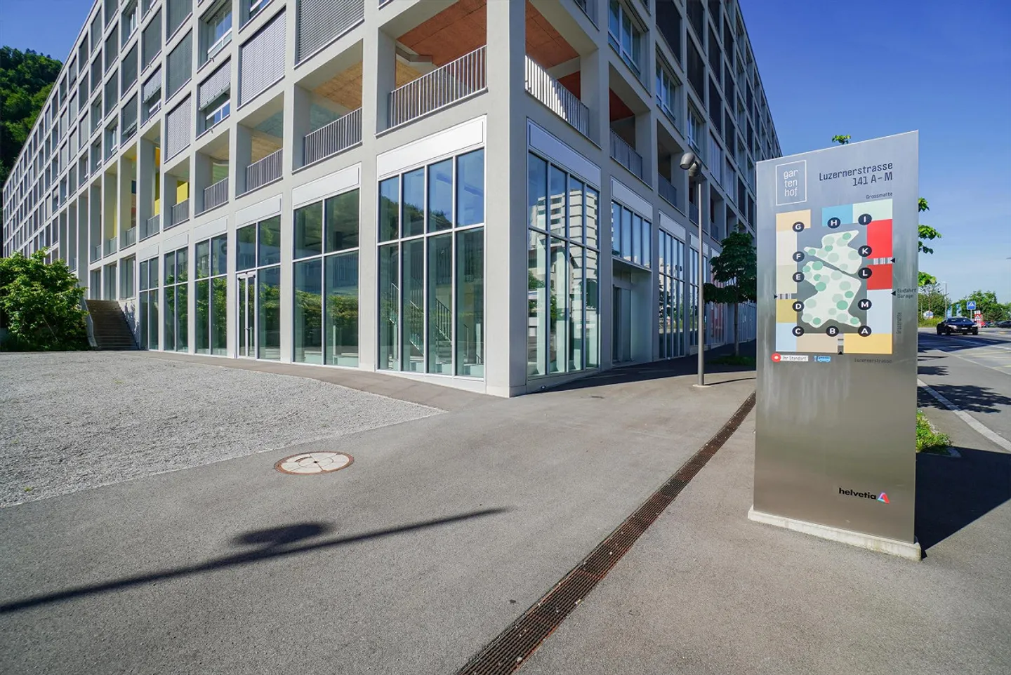 Spazio ufficio ampliato in una posizione centrale nel quartiere di Littau a Lucerna! - Foto 1 di 5