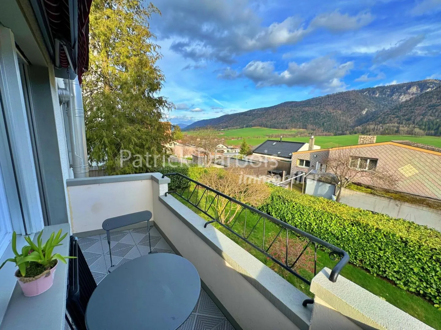 Detached house 5.5 rooms in St-Imier - Photo 1 of 36