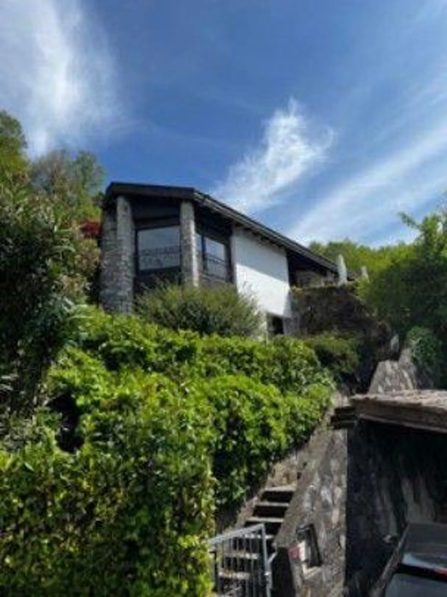 Casa singola in affitto - Foto 1 di 13