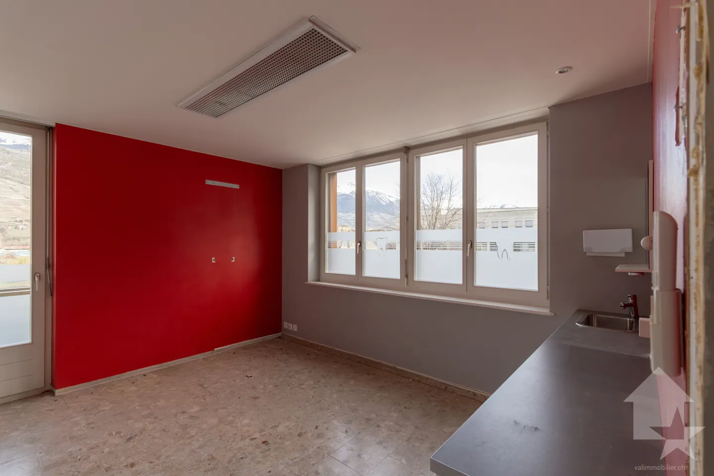 Espace commercial polyvalent - Photo 11 sur 16