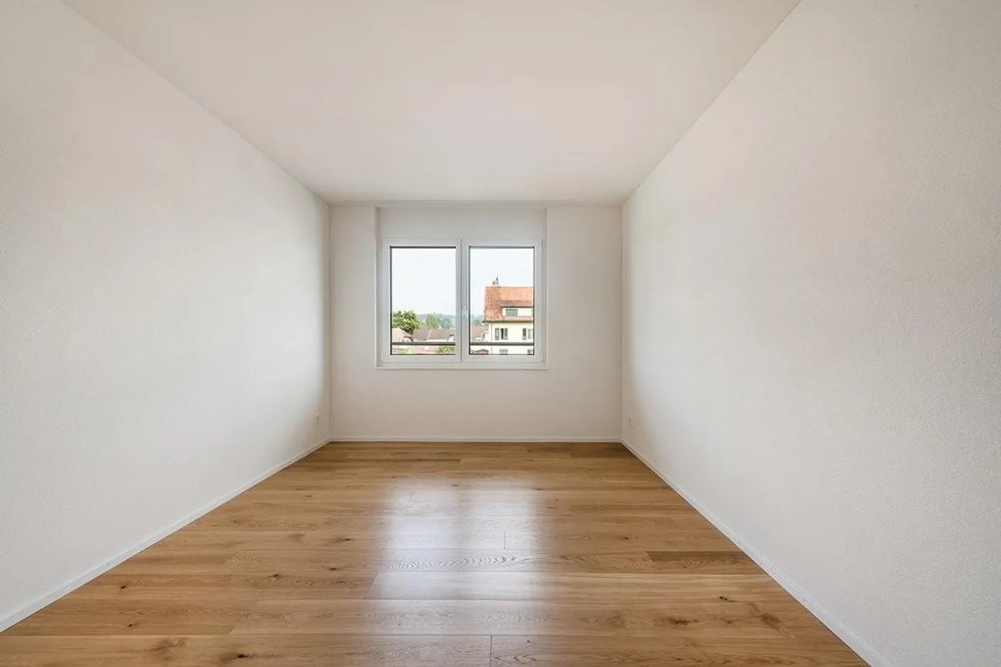 Ampio appartamento di 4,5 stanze con patio - Foto 6 di 6