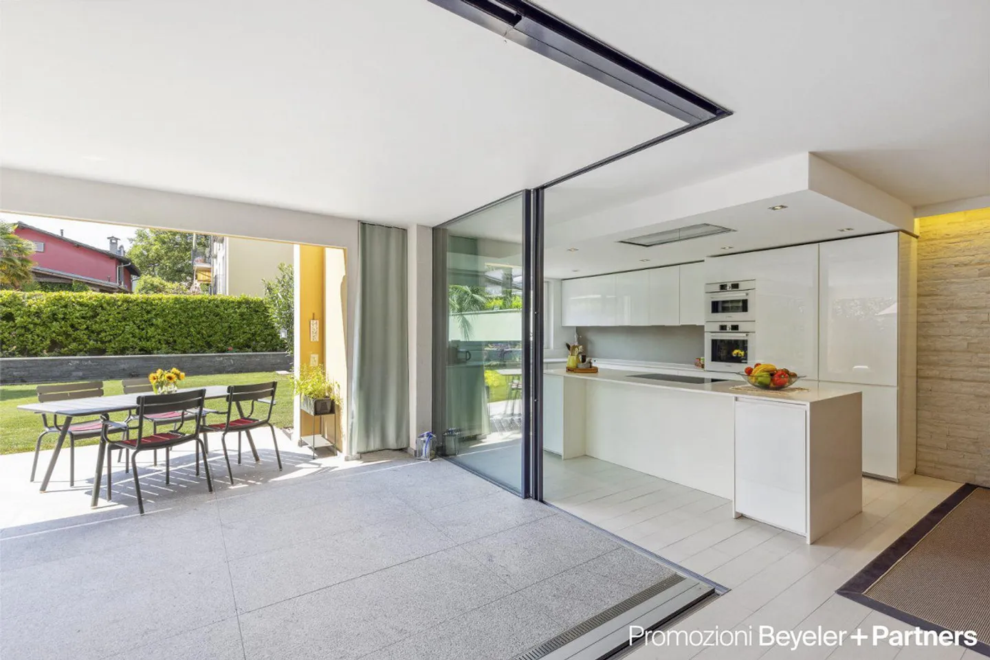 Fantastic garden apartment with 2nd residence, close to the lake and city center - Photo 13 of 20