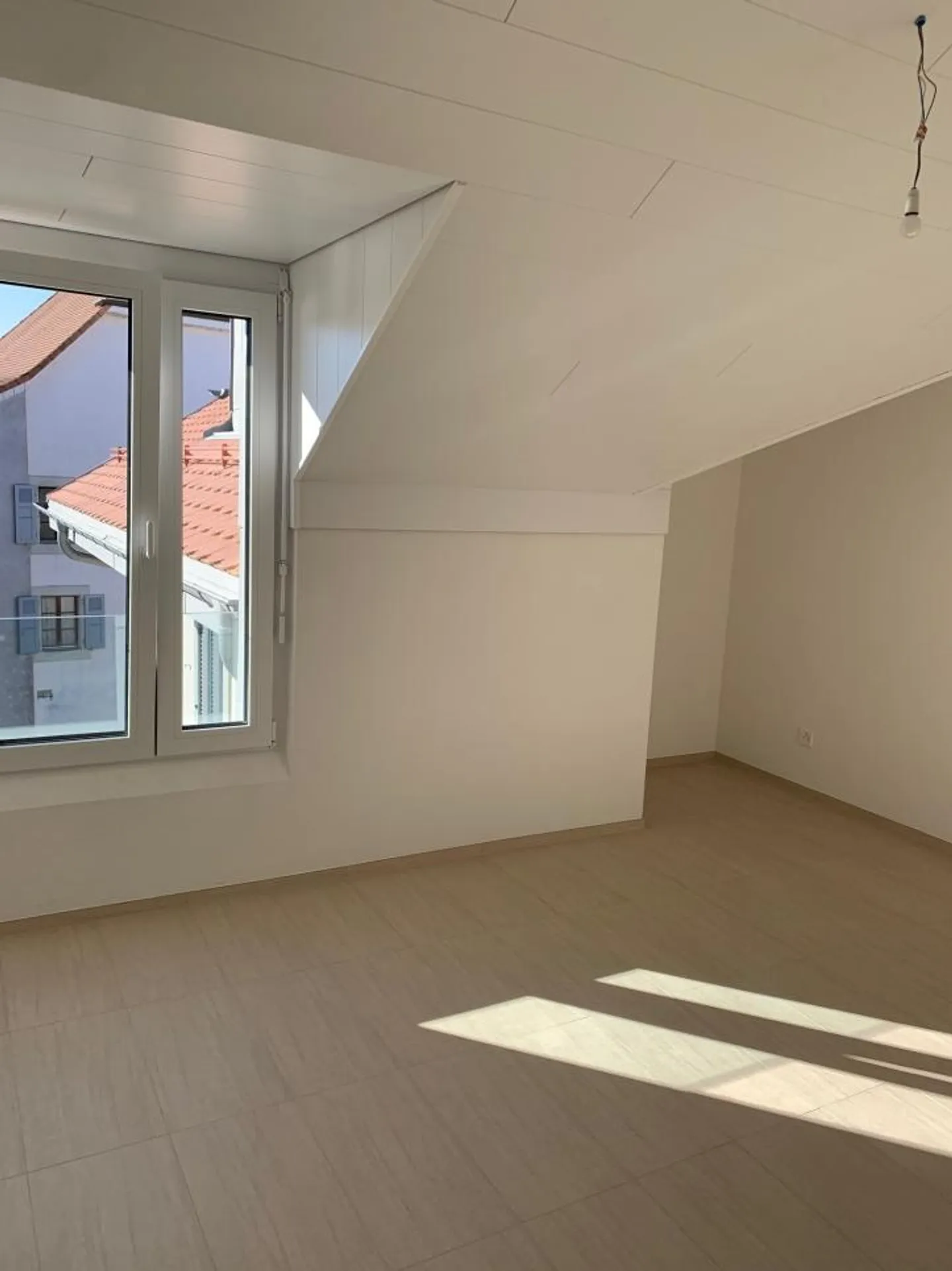Congratulations on this beautiful 3.5-room apartment in the attic - Photo 7 of 10