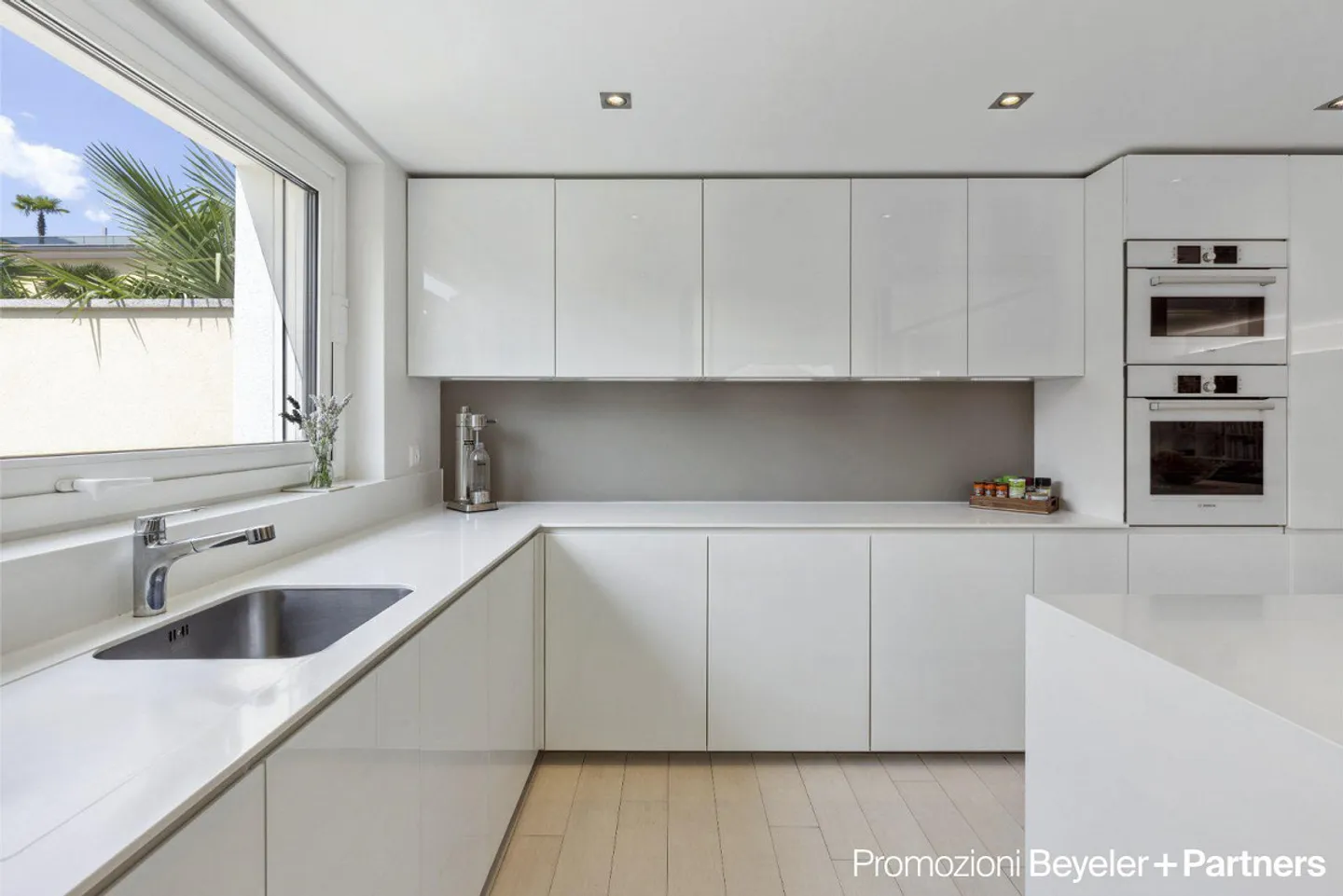 Fantastic garden apartment with 2nd residence, close to the lake and city center - Photo 14 of 20