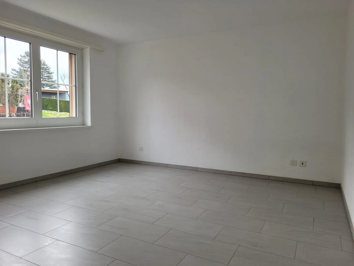 Moderne Wohnung mit grosser Terrasse - Foto 5 von 7