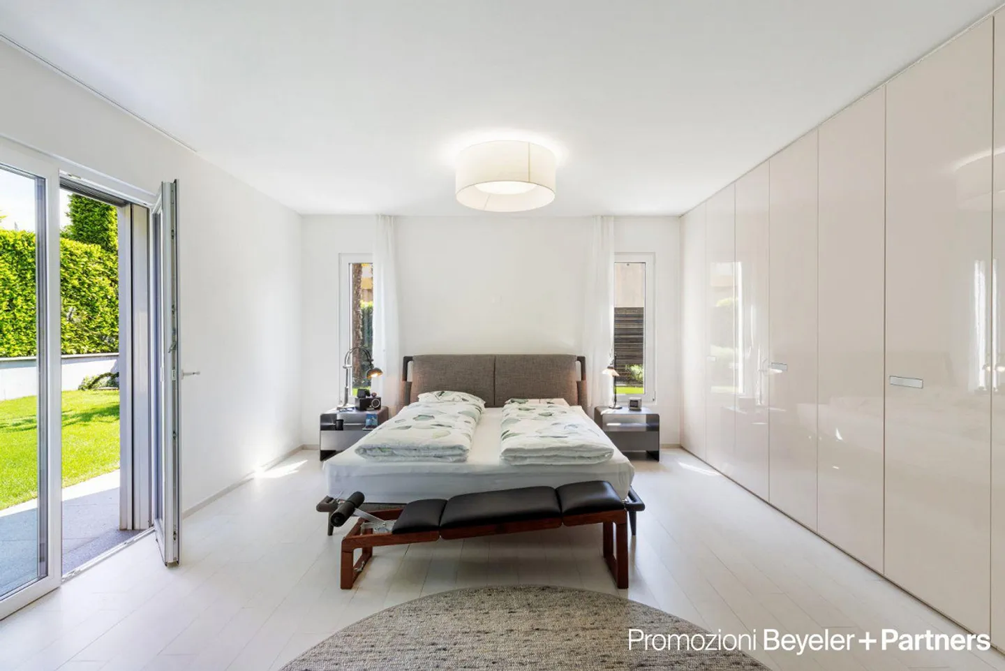 Fantastic garden apartment with 2nd residence, close to the lake and city center - Photo 19 of 20