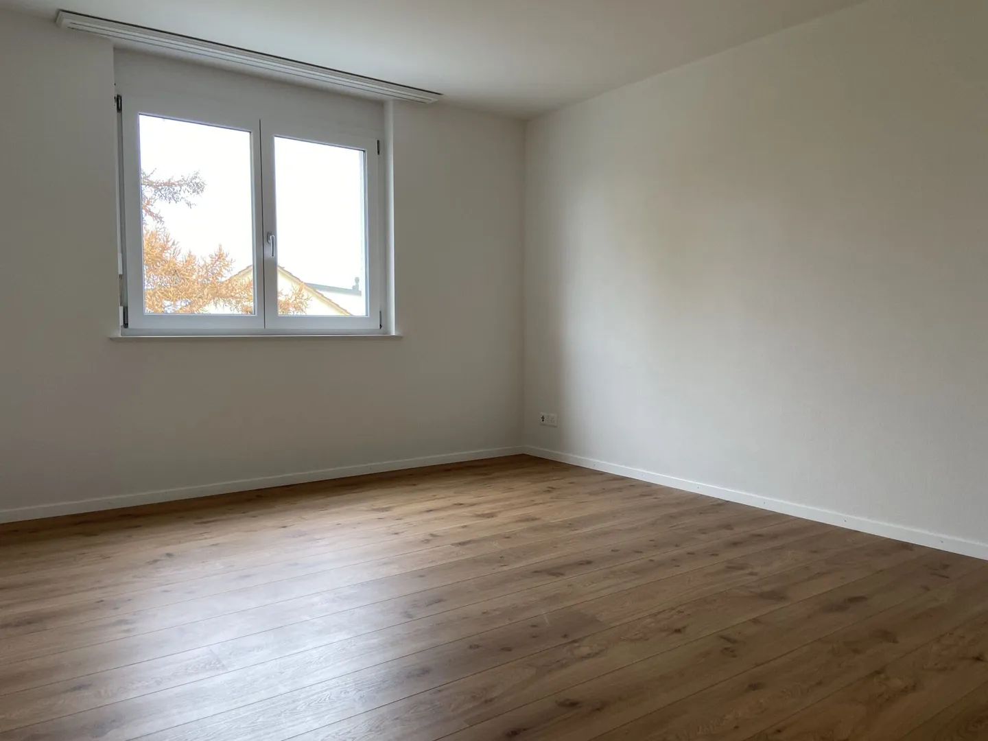 Modern 4.5 room apartment with large balcony - Photo 7 of 10