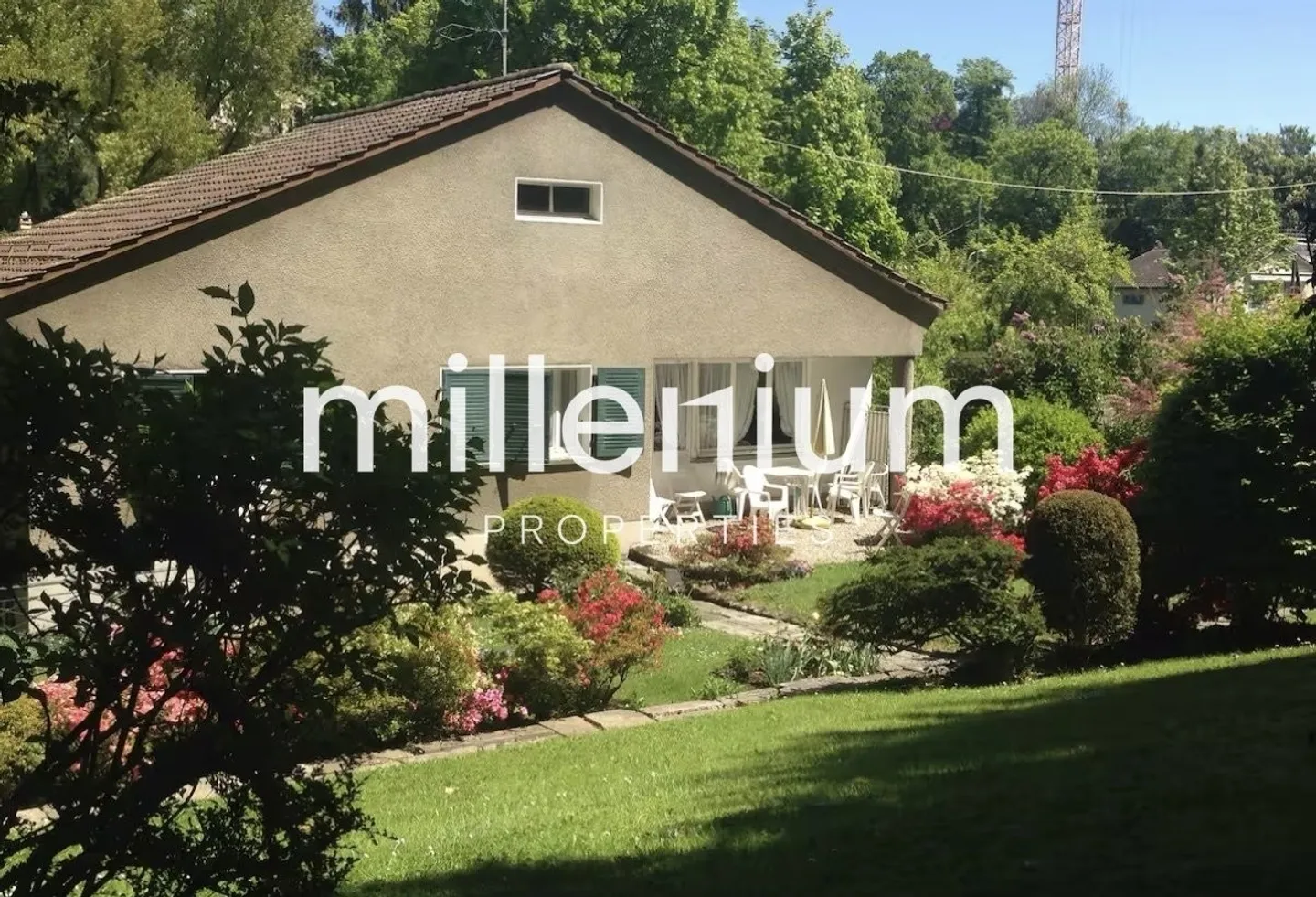 Townhouse in the heart of Eaux-Vives - Photo 1 of 7