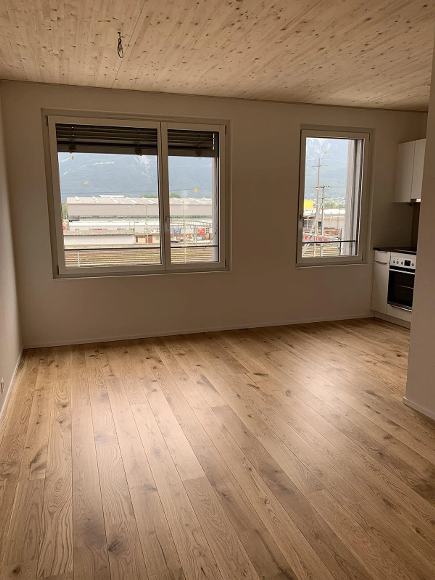 Appartement lumineux de 4,5 pièces dans un emplacement central à quelques pas de la gare - Photo 6 sur 27
