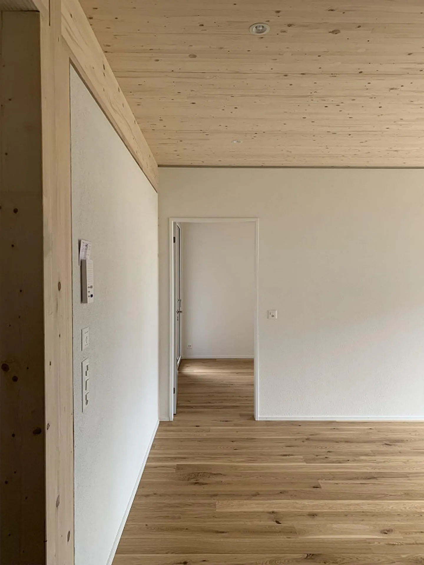 Appartement lumineux de 4,5 pièces dans un emplacement central à quelques pas de la gare - Photo 8 sur 27