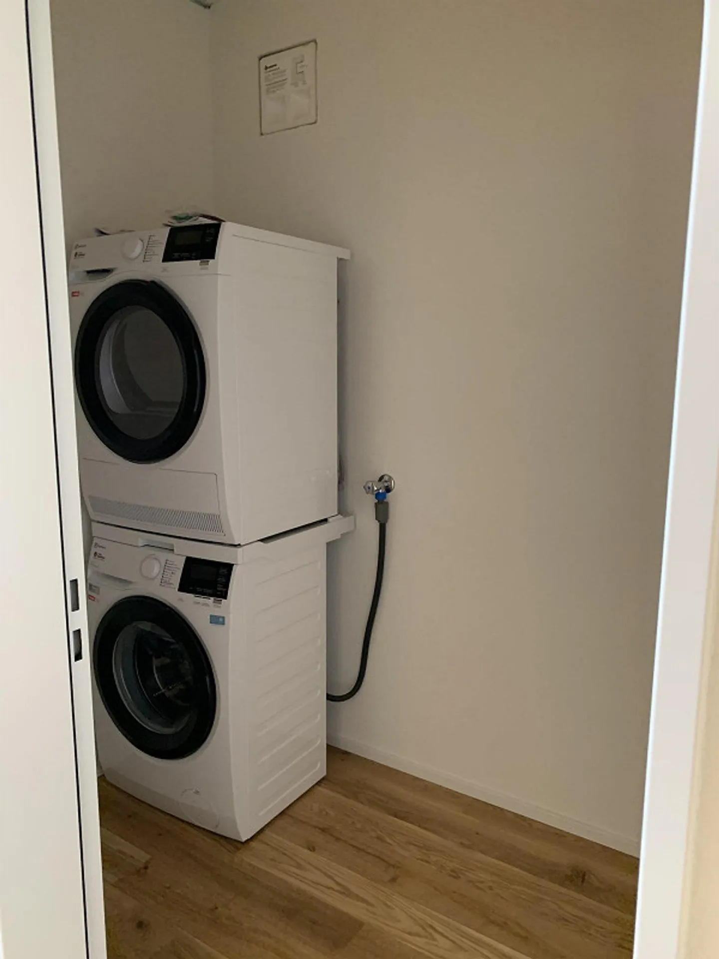 Appartement lumineux de 4,5 pièces dans un emplacement central à quelques pas de la gare - Photo 9 sur 27