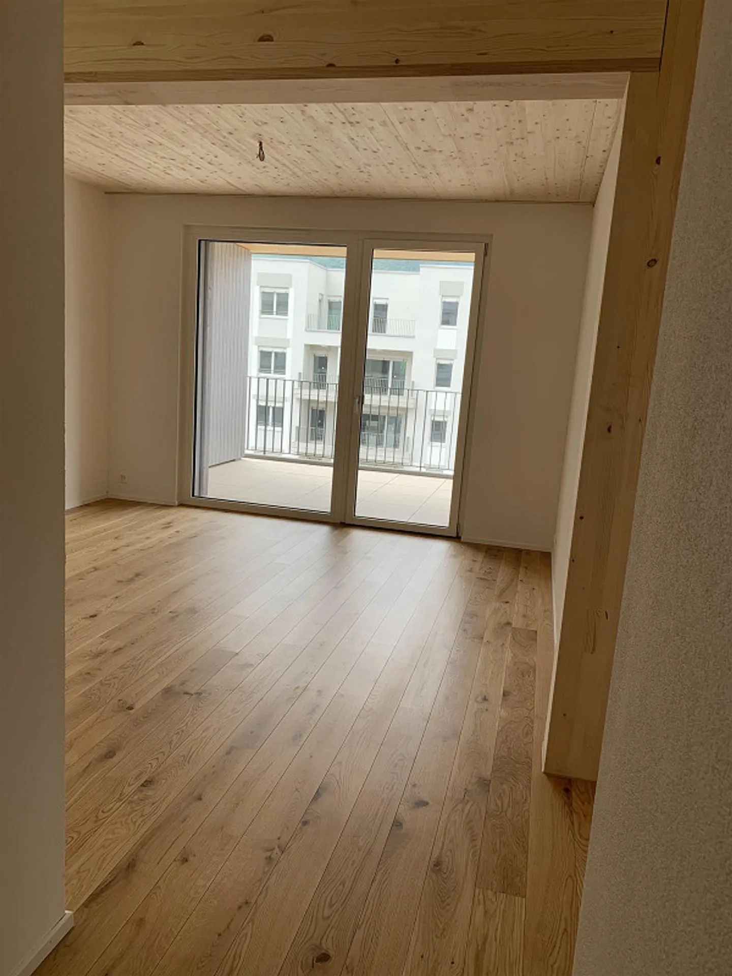 Appartement lumineux de 4,5 pièces dans un emplacement central à quelques pas de la gare - Photo 10 sur 27