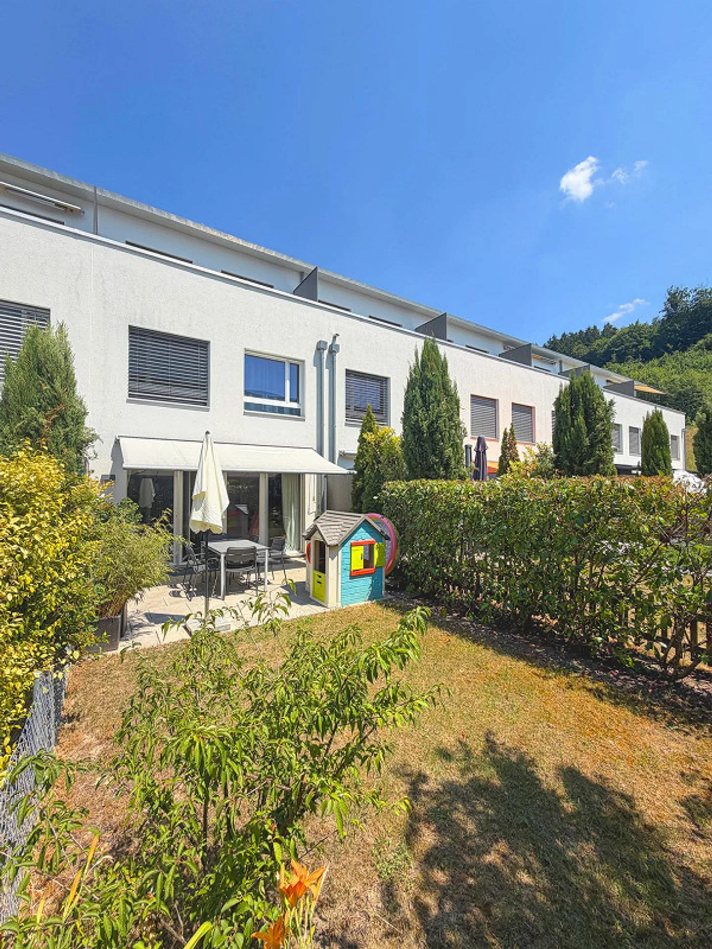 Modern Row House, Oberfeld Ostermundigen - Photo 3 of 28